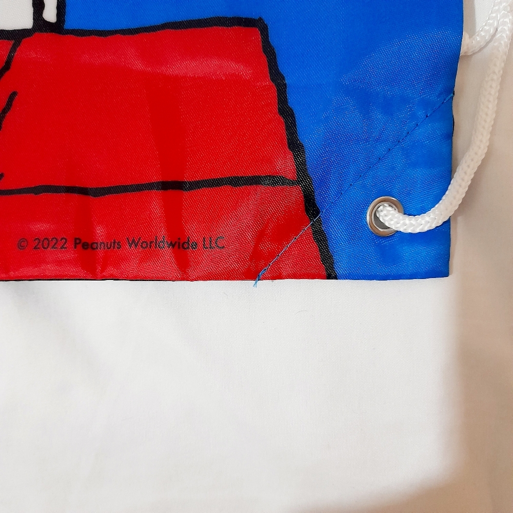 ● Peanuts | Snoppy Drawstring Back Pack - Picture 5 of 11